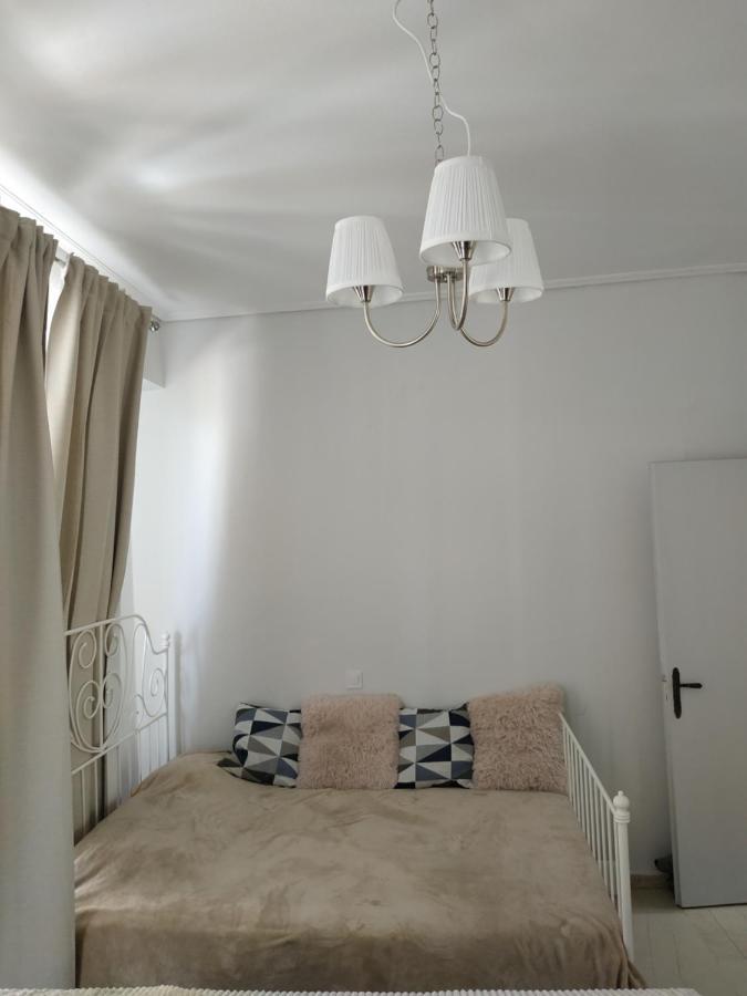 Pantheon Apartment กาลามาตา ภายนอก รูปภาพ