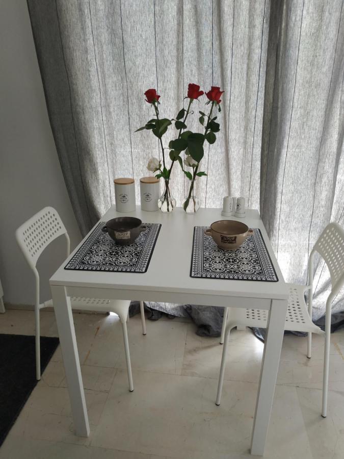 Pantheon Apartment กาลามาตา ภายนอก รูปภาพ