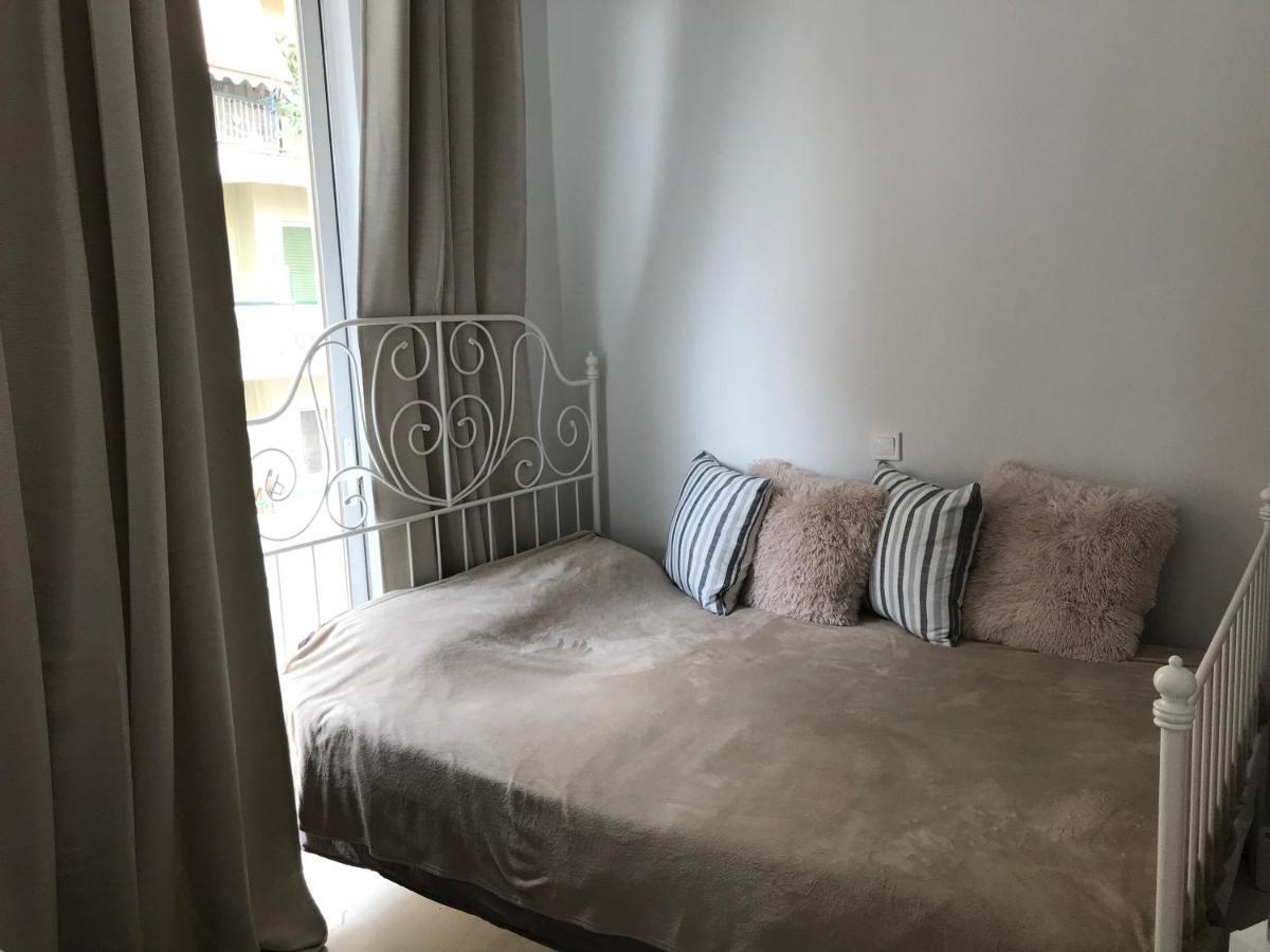 Pantheon Apartment กาลามาตา ภายนอก รูปภาพ